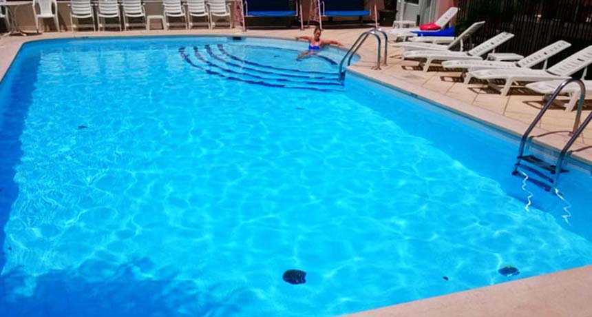 Piscina0