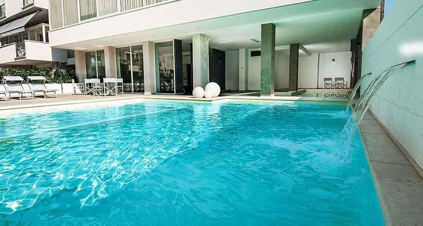 Piscina0