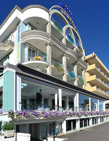 Hotel Moderno Majestic