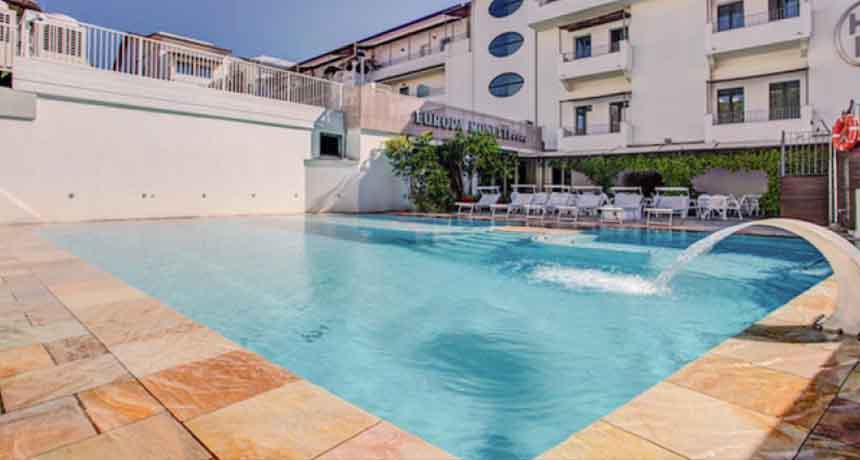 Piscina1