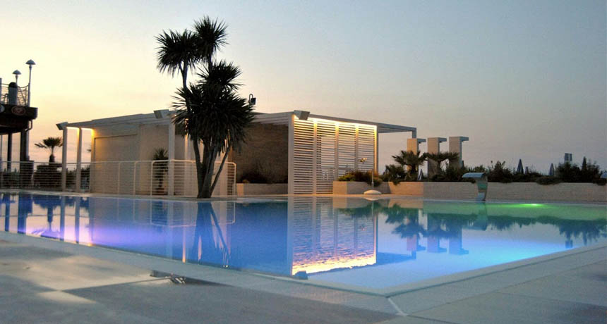 Piscina0