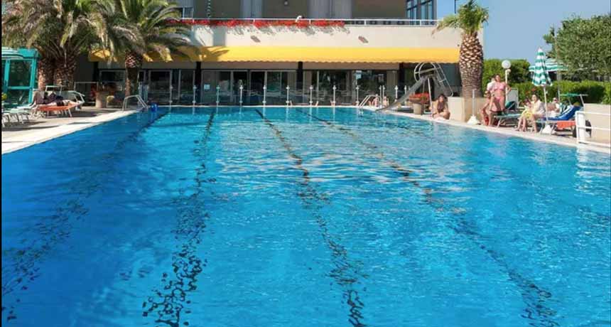 Piscina1