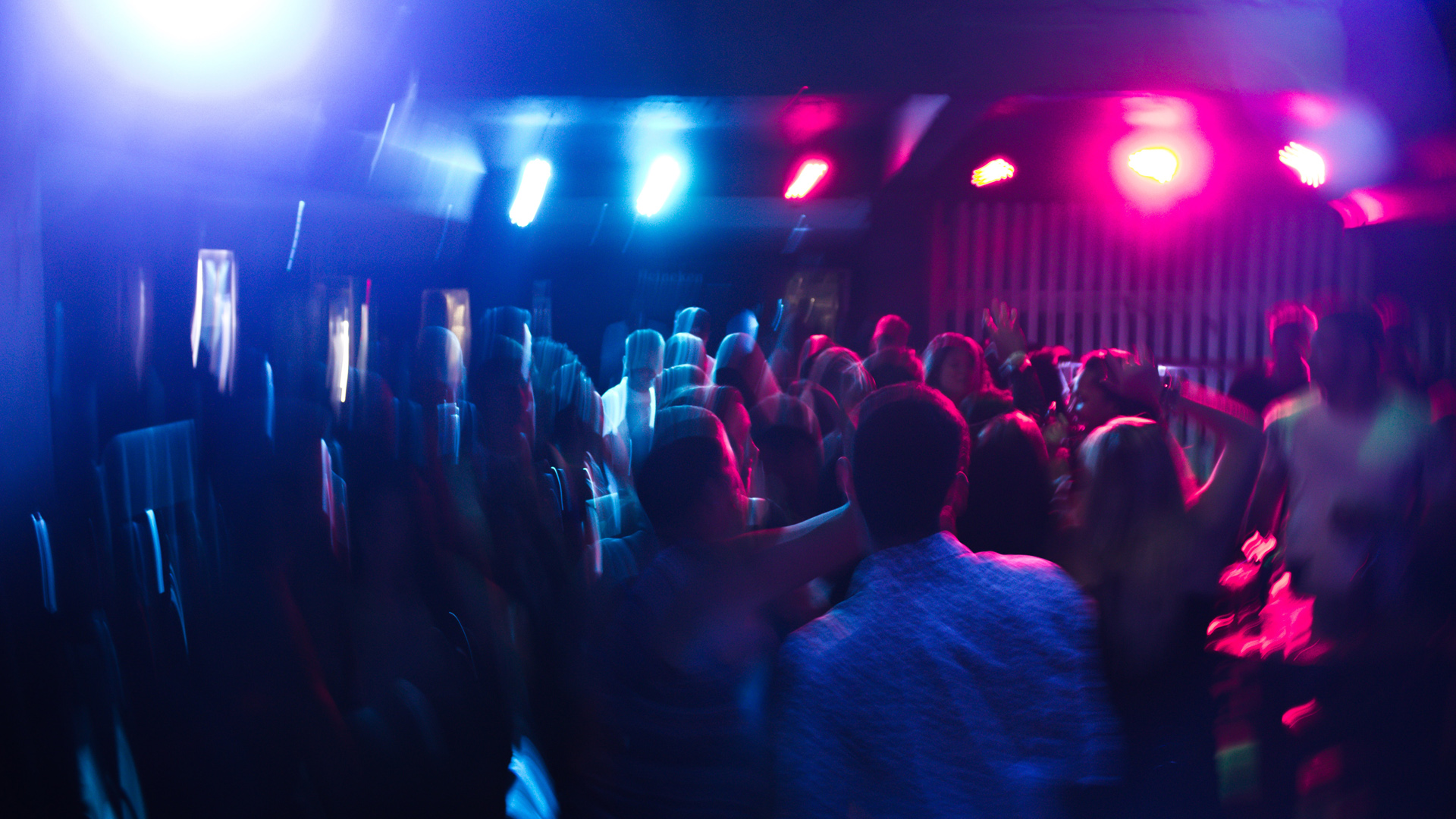 Cattolica By Night – Le Discoteche della Riviera