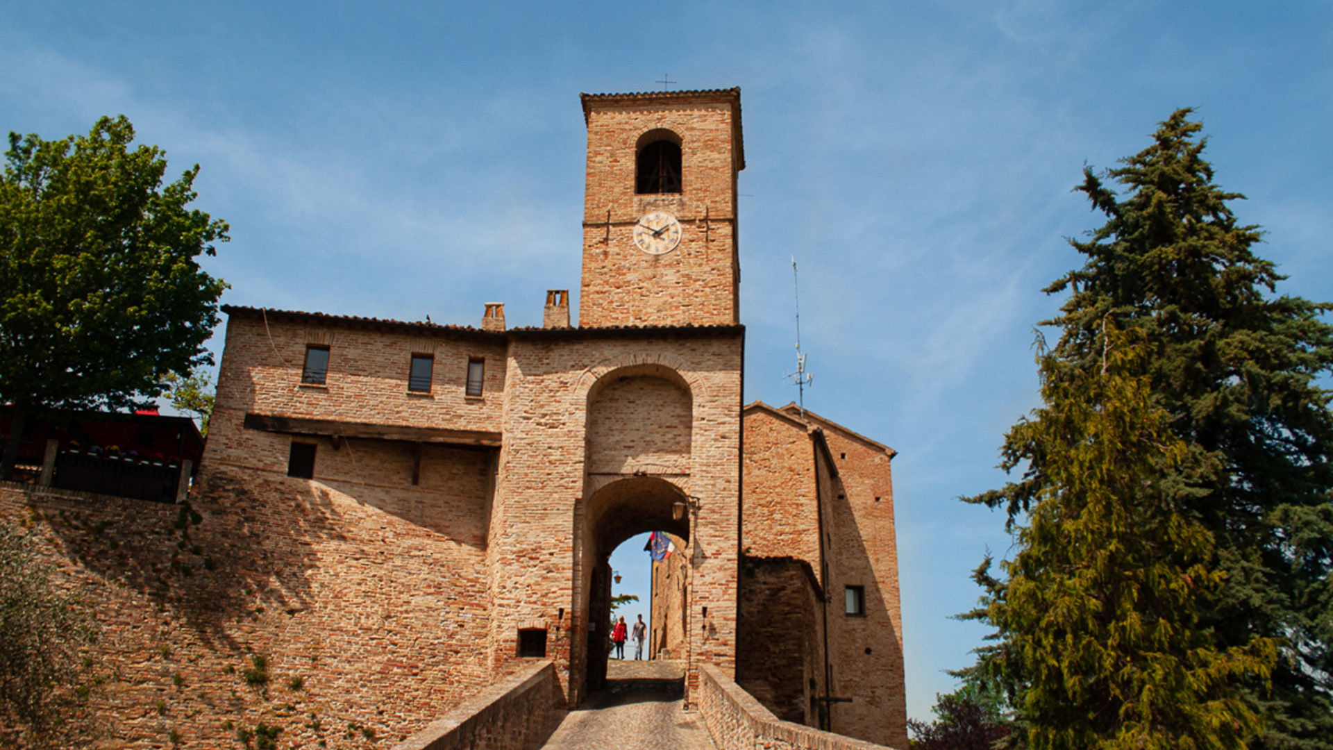 Itinerario nel Montefeltro, tra la valle del Conca e del Marecchia