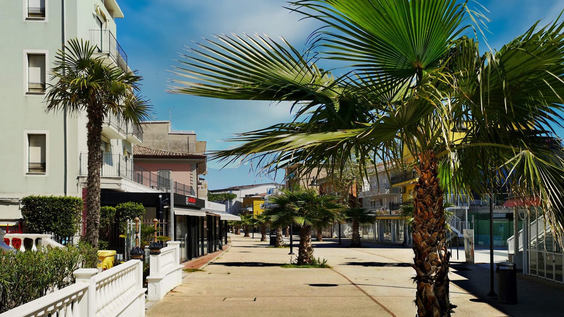 Via Dante – via dello shopping Cattolica