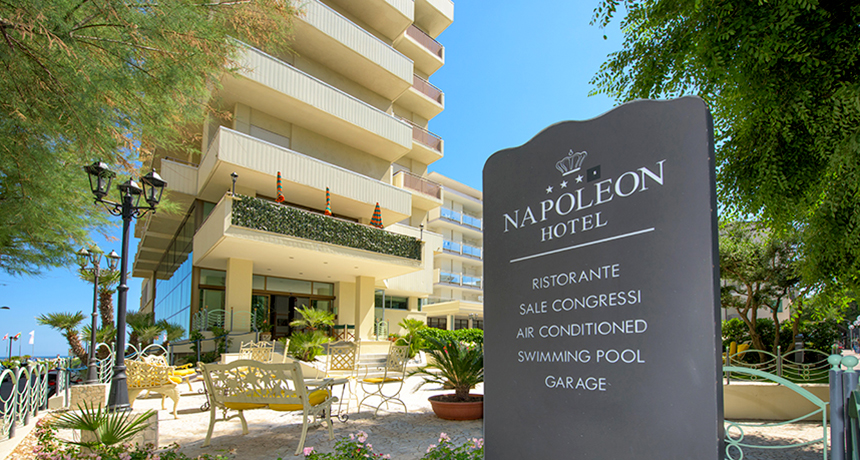 Hotel Napoleon Beach