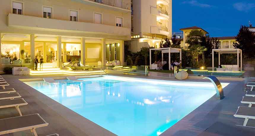 Piscina0