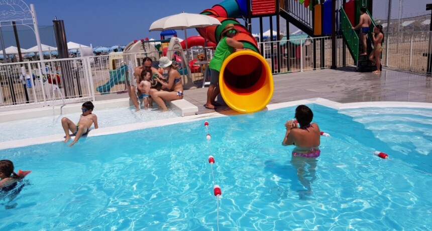 Piscina0